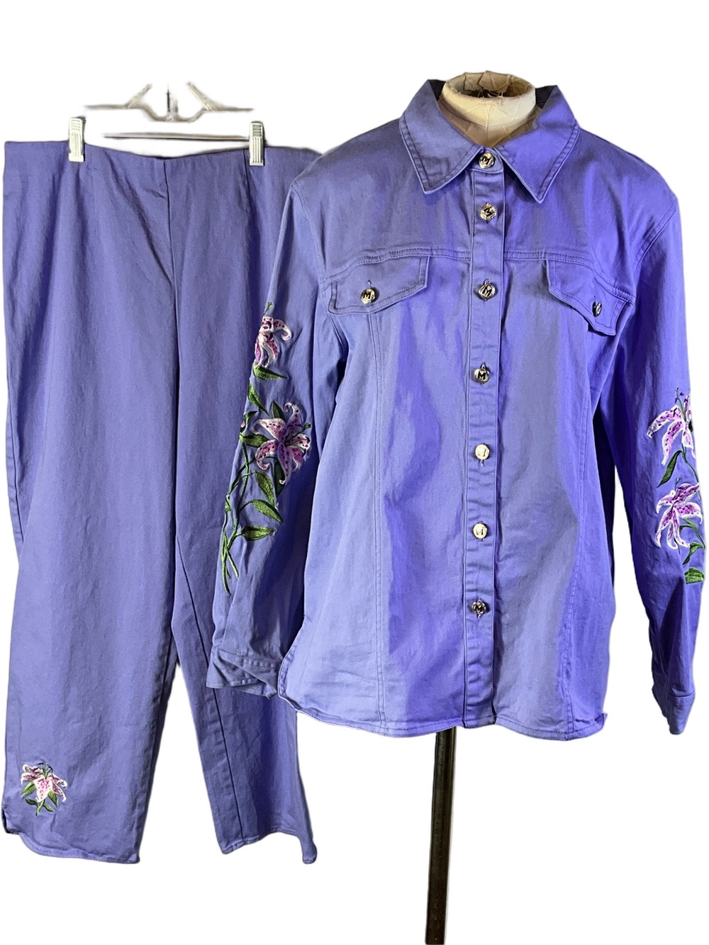 Bob Mackie Vintage Embroidered Floral Lily Capri Pant Set Size Large